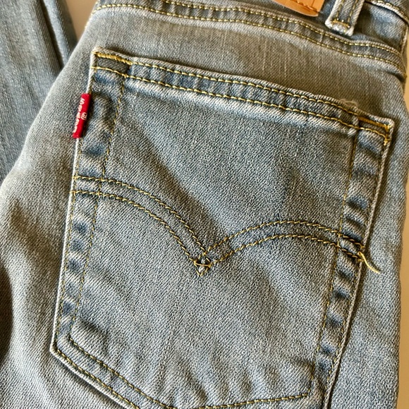 Boys Light blue Levi’s Jeans - Picture 3 of 12